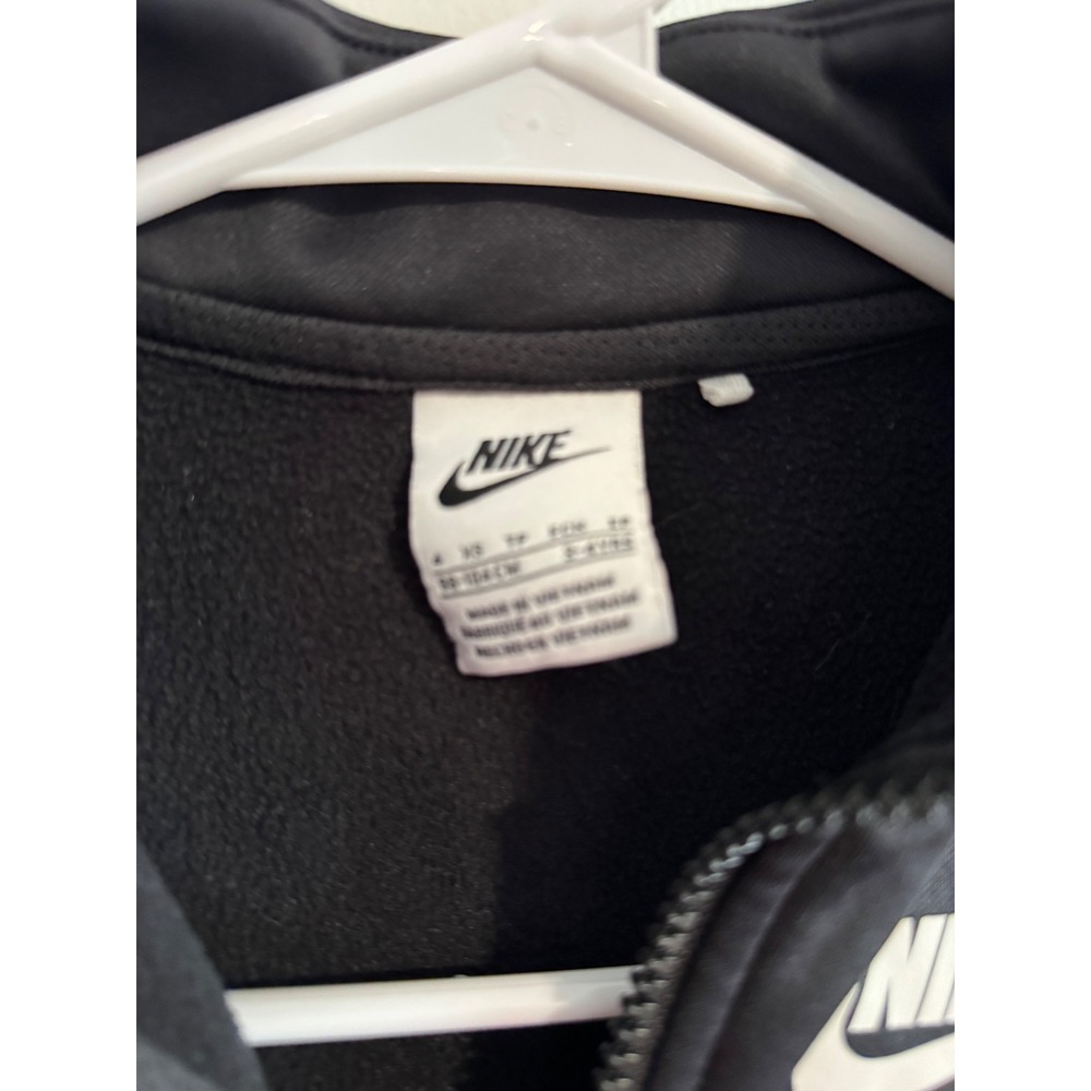 Nike Sportswear Full Zip Track Jacket Boys Size 4 Black Fleece Lined Logo - Picture 3 of 4